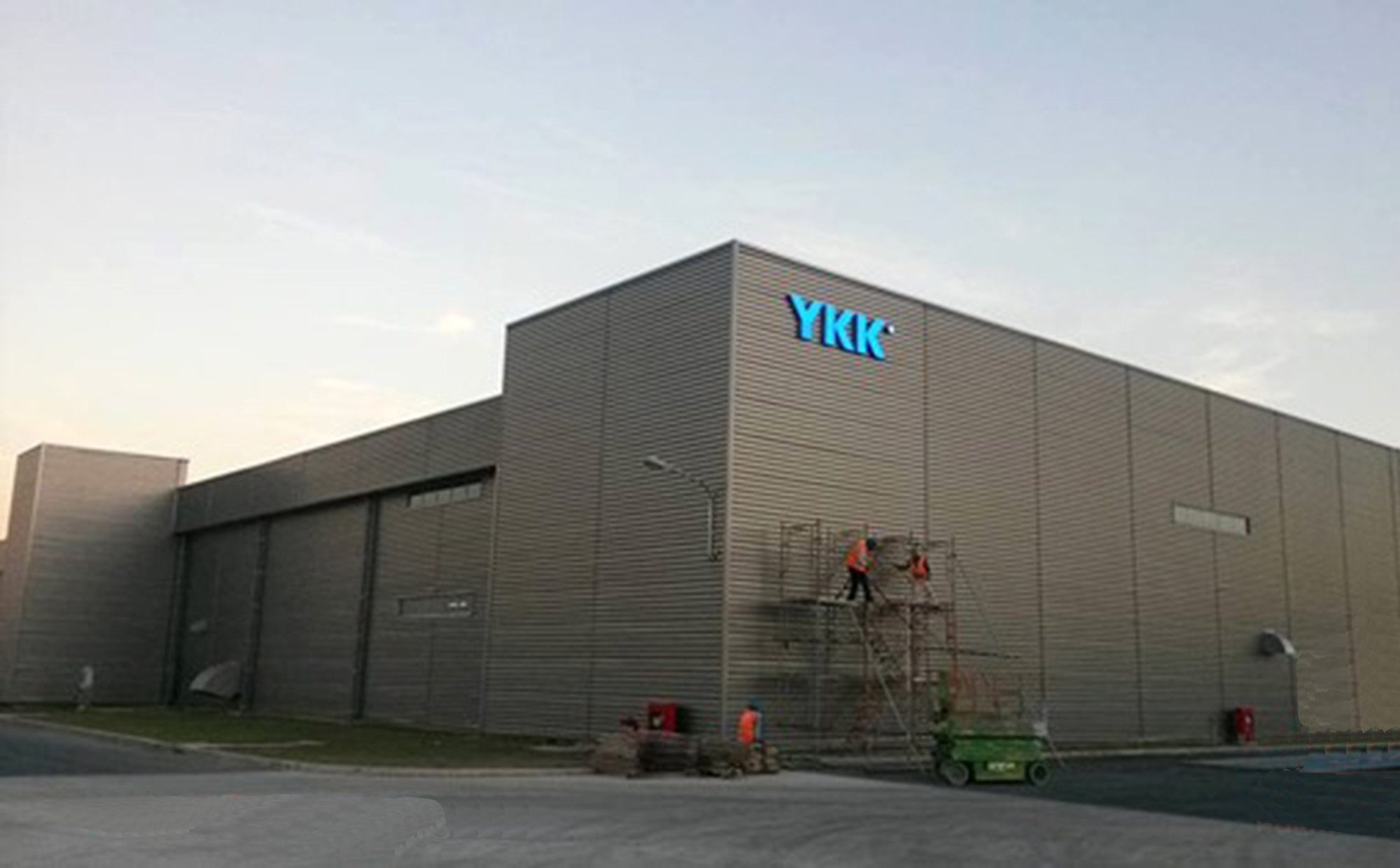 cong-ty-tnhh-ykk-viet-nam-tong-quan