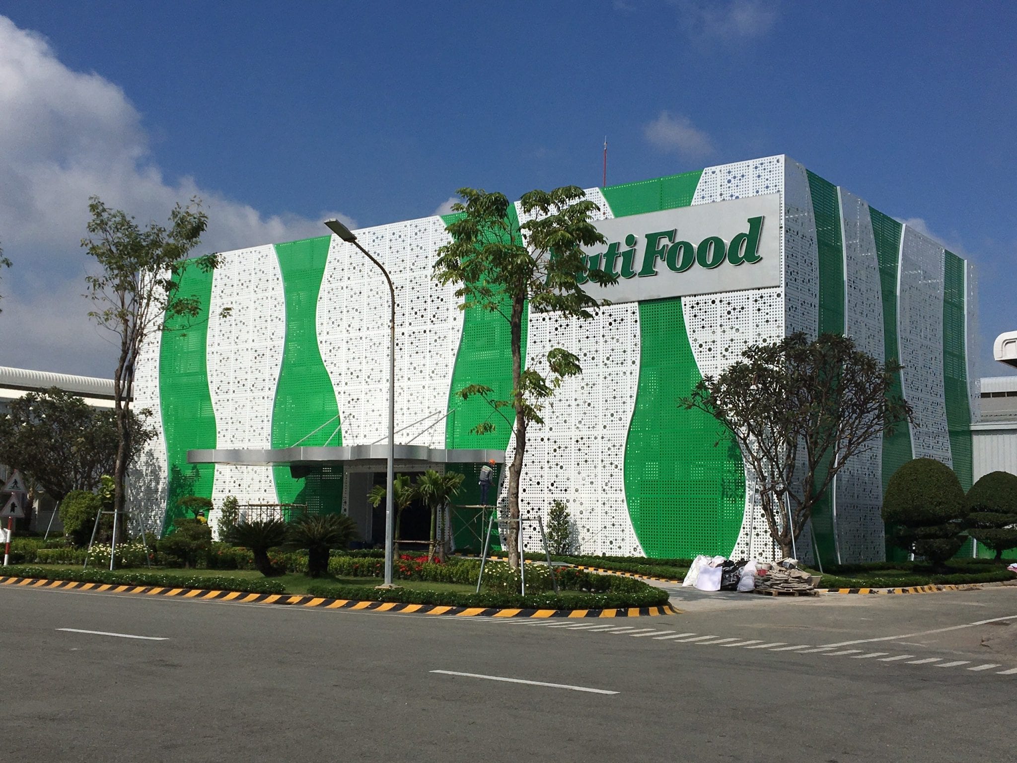 Địa chỉ cụ thể và thông tin liên hệ chi tiết với Công Ty NútiFood Bình Dương