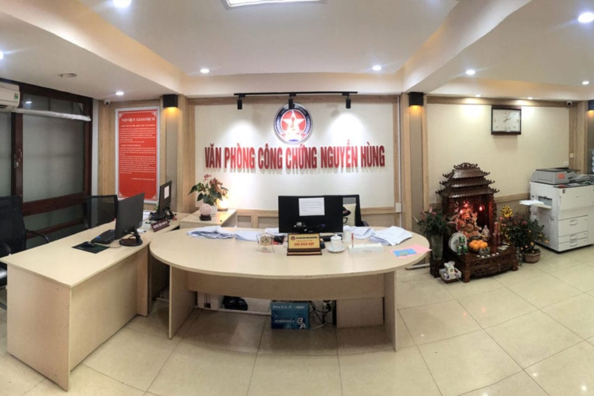 Những chi tiết nổi bật của văn phòng công chứng Phong Phú
